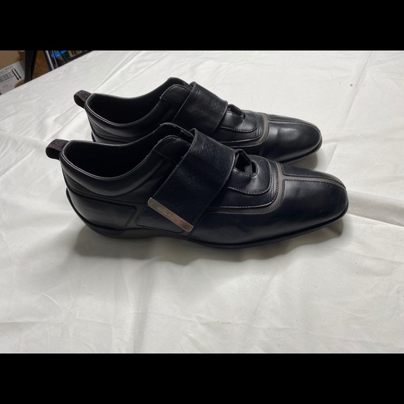 Louis Vuitton Men's Sneakers Leather Black Brown 10 - Picture 3 of 7